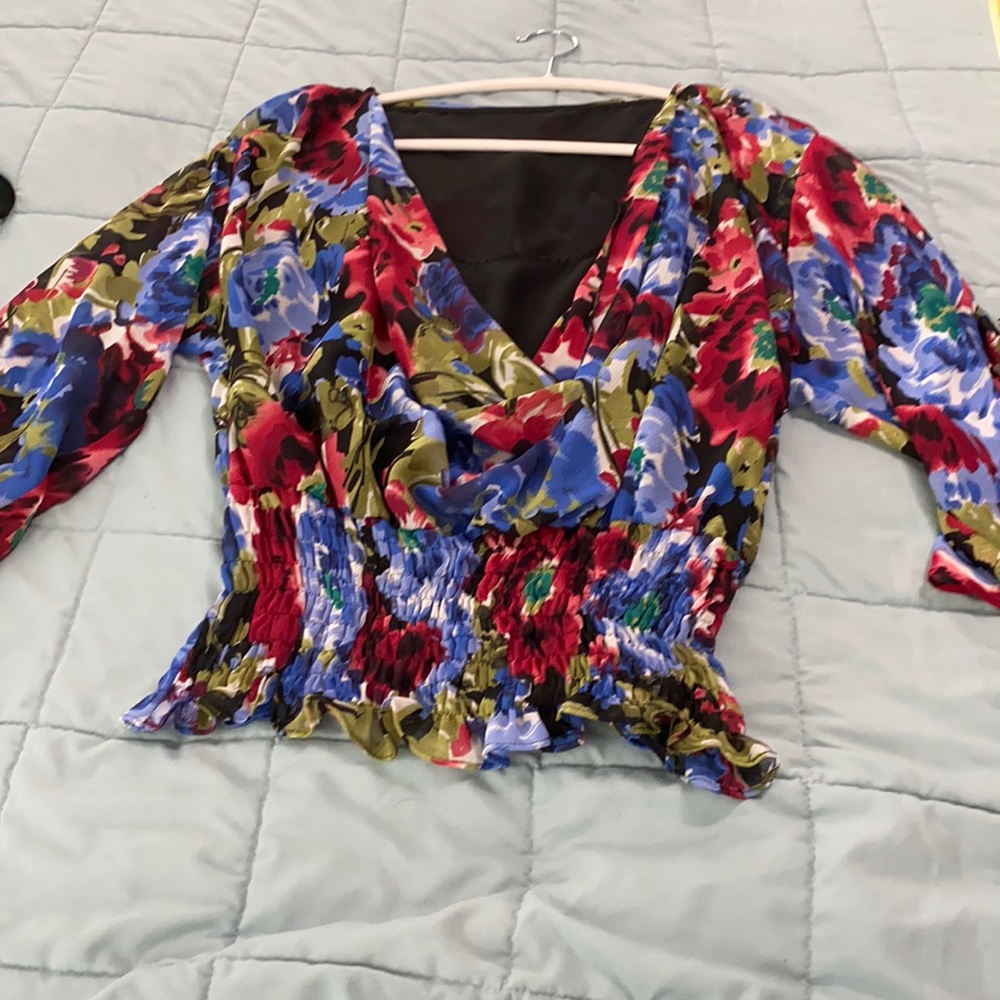 Sunny leigh floral surplice lined top
